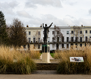 Holst Statue in Cheltenham