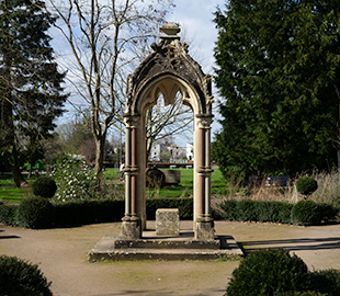 Whish Sisters Fountain in Sandford Park Cheltenham