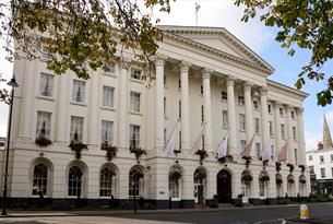 The Queens Hotel exterior